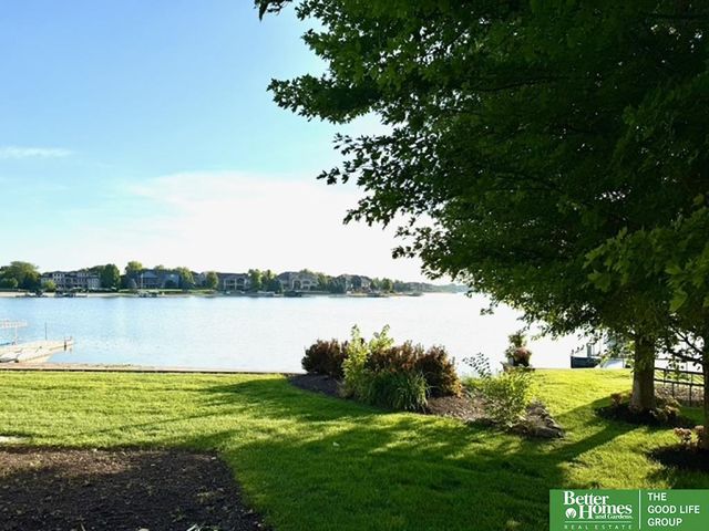 25016 Emile Circle, Waterloo, NE 68069