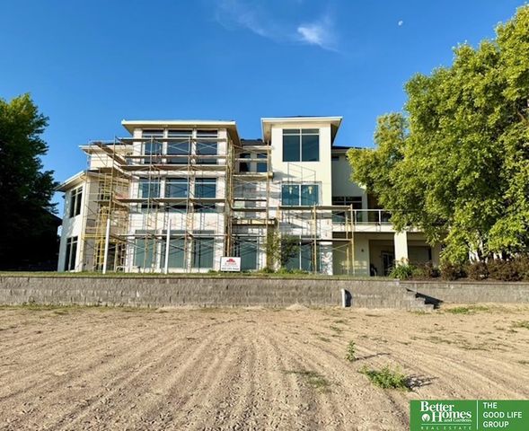 25016 Emile Circle, Waterloo, NE 68069