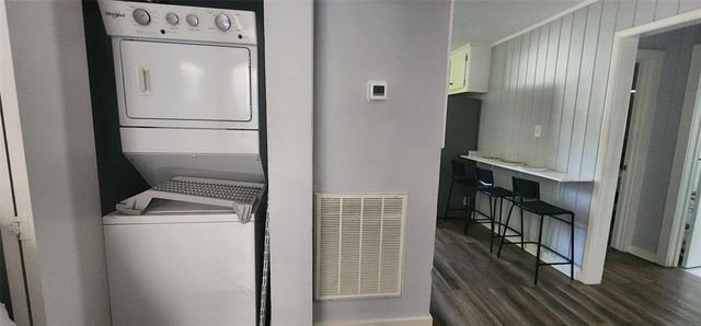 3339 Simmons Street 8, Houston, TX 77004