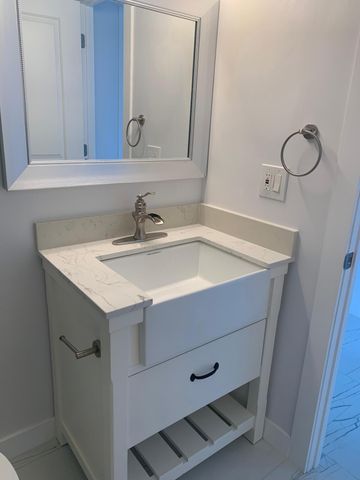 2786 Tennis Club Drive 301, West Palm Beach, FL 33417