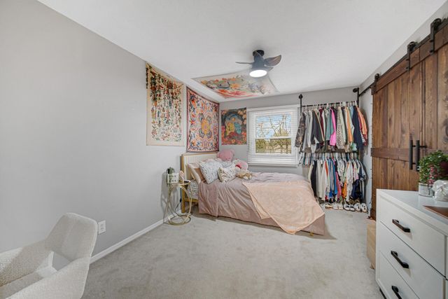 607 Weatherwood Lane, Valparaiso, IN 46383
