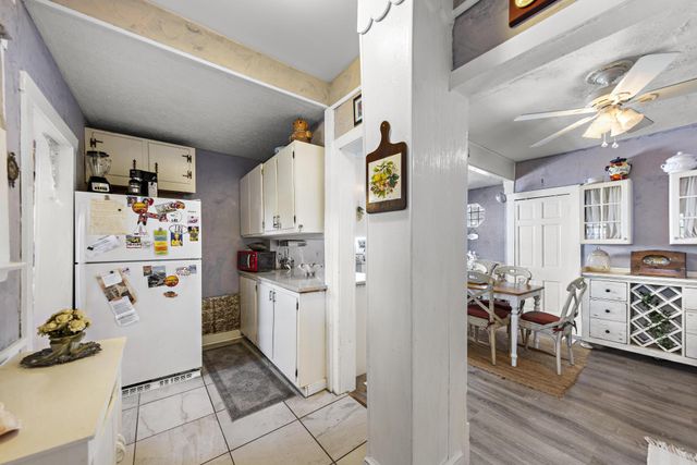 16 N 9TH ST, Surf City, NJ 08008