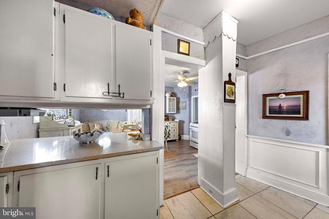 16 N 9TH ST, Surf City, NJ 08008
