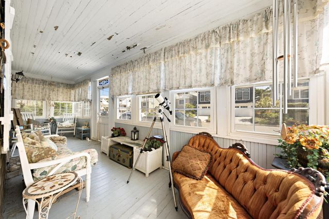 16 N 9TH ST, Surf City, NJ 08008