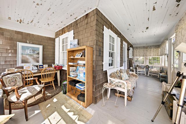 16 N 9TH ST, Surf City, NJ 08008