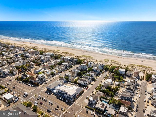 16 N 9TH ST, Surf City, NJ 08008
