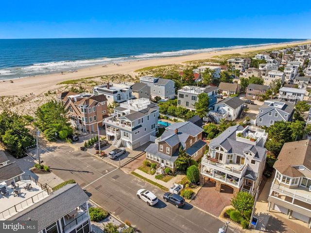 16 N 9TH ST, Surf City, NJ 08008