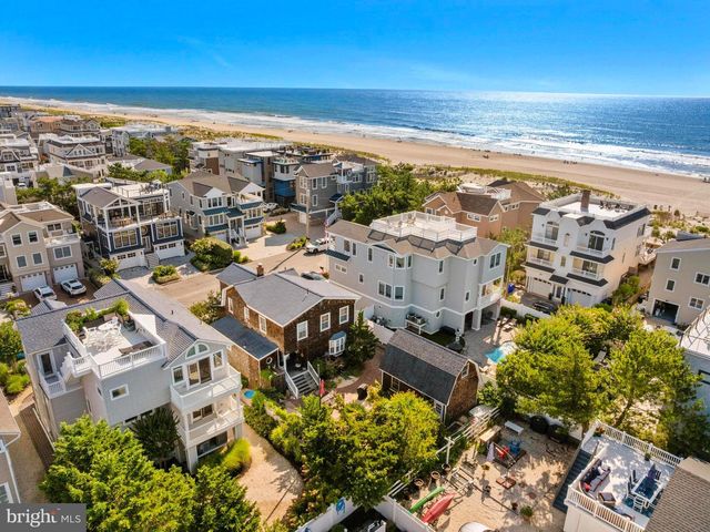 16 N 9TH ST, Surf City, NJ 08008