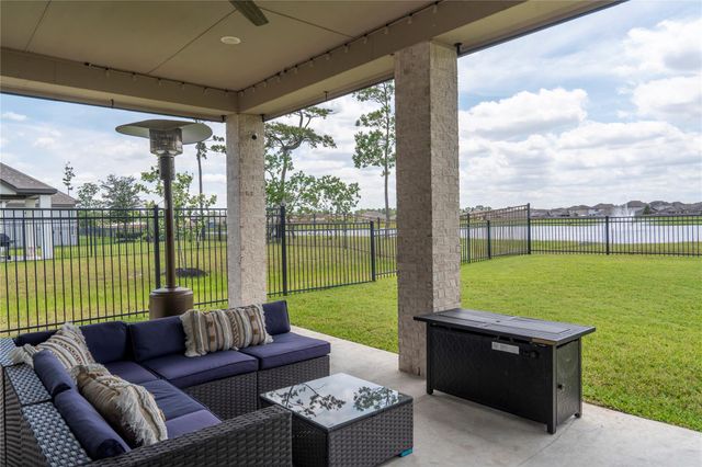 12710 Banchory Leaf Drive, Humble, TX 77346