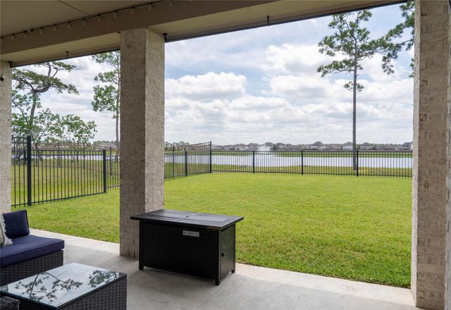 12710 Banchory Leaf Drive, Humble, TX 77346