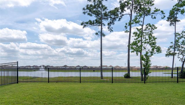 12710 Banchory Leaf Drive, Humble, TX 77346