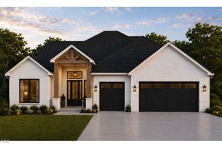 251 Reserve Circle, Medford, OR 97504