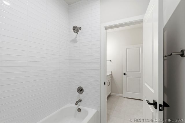 4110 W Albuquerque Street, Broken Arrow, OK 74011