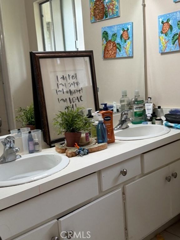 Image 11 of property listing at 2801 Carob, Newport Beach, CA 92660