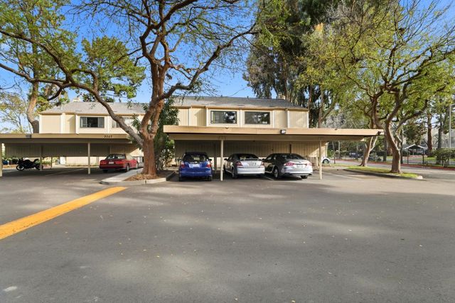 3027 Kaiser Drive D, Santa Clara, CA 95051