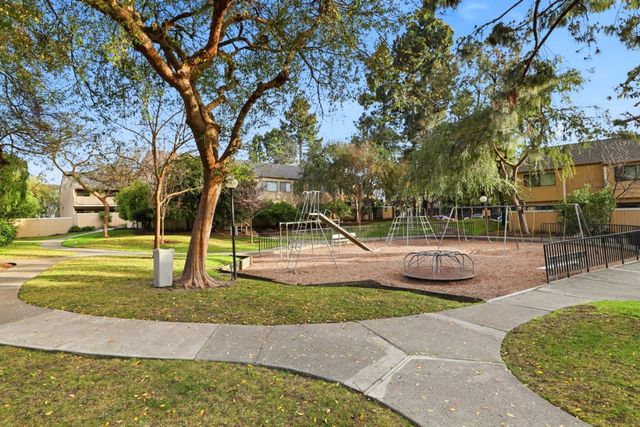 3027 Kaiser Drive D, Santa Clara, CA 95051