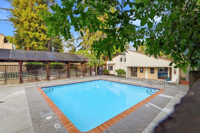 3027 Kaiser Drive D, Santa Clara, CA 95051