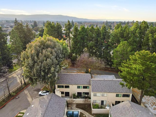 3027 Kaiser Drive D, Santa Clara, CA 95051