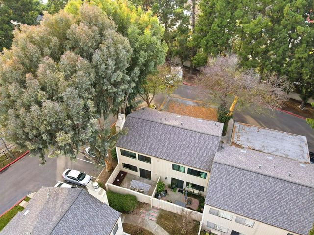 3027 Kaiser Drive D, Santa Clara, CA 95051