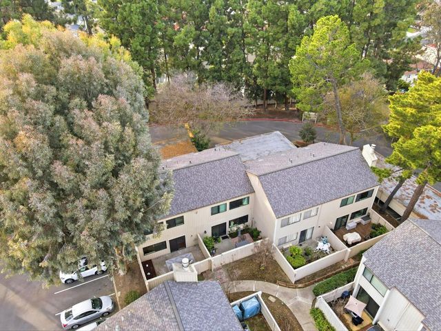 3027 Kaiser Drive D, Santa Clara, CA 95051