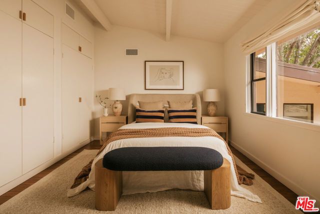 588 Dryad Road, Santa Monica, CA 90402