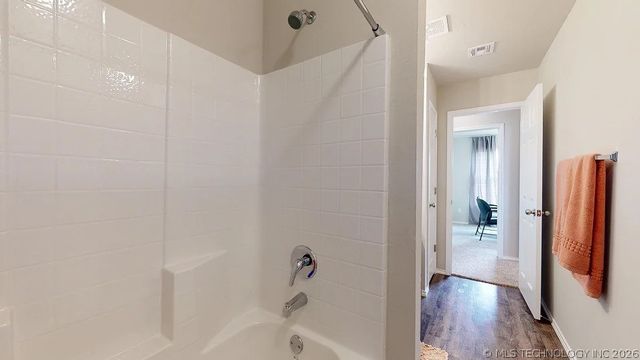 7209 S Maple Avenue, Broken Arrow, OK 74011