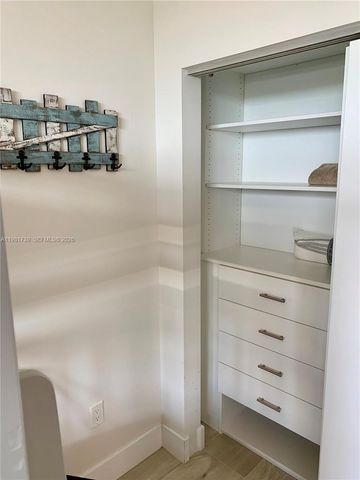 16385 Biscayne Blvd 1104, North Miami Beach, FL 33160