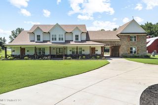 12097 Old Byhalia Road, Byhalia, MS 38611