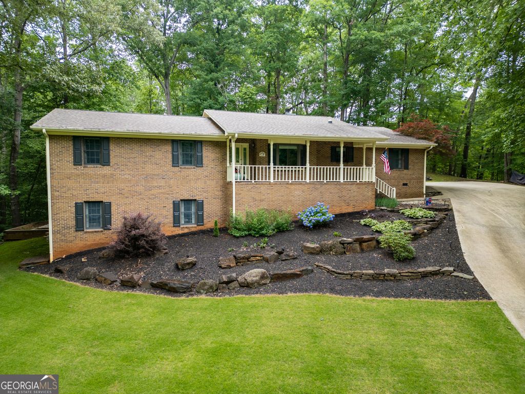 910 Chickasaw Drive, Westminster, SC 29693 — photo 3