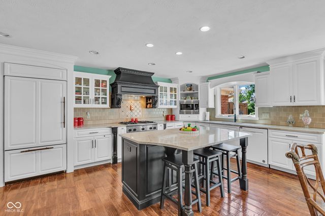 1255 E Greyhound Pass, Carmel, IN 46032