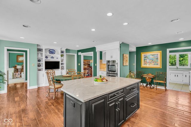 1255 E Greyhound Pass, Carmel, IN 46032