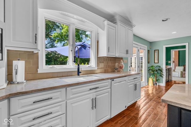 1255 E Greyhound Pass, Carmel, IN 46032