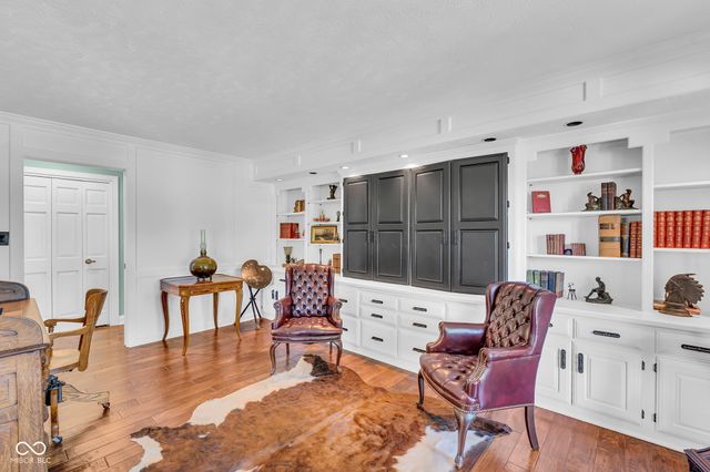 1255 E Greyhound Pass, Carmel, IN 46032