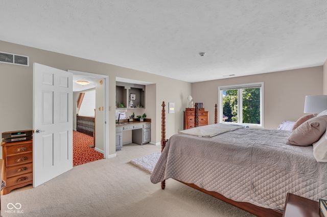 1255 E Greyhound Pass, Carmel, IN 46032