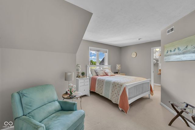 1255 E Greyhound Pass, Carmel, IN 46032