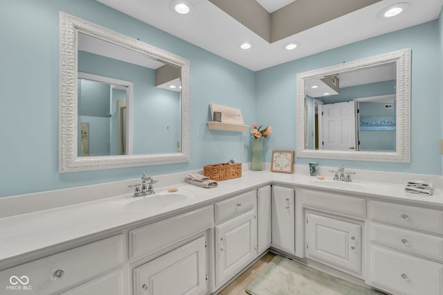 1255 E Greyhound Pass, Carmel, IN 46032