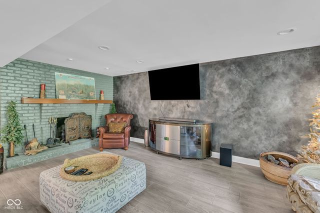 1255 E Greyhound Pass, Carmel, IN 46032