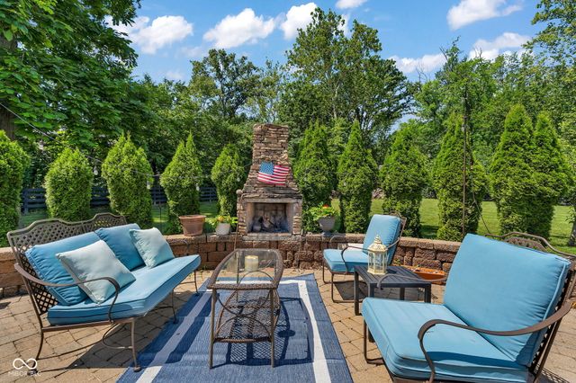 1255 E Greyhound Pass, Carmel, IN 46032