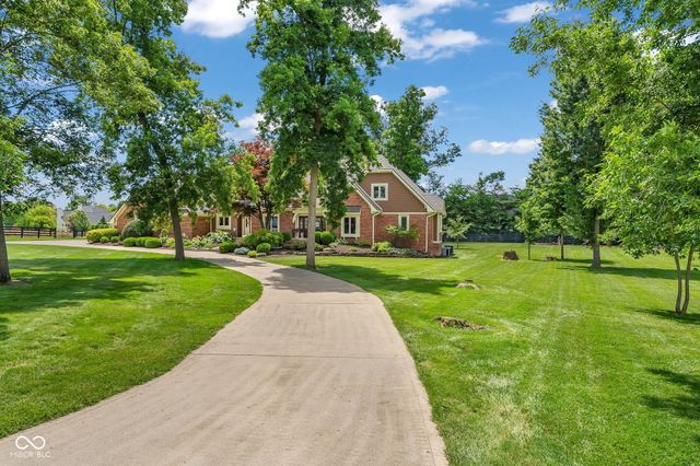 1255 E Greyhound Pass, Carmel, IN 46032