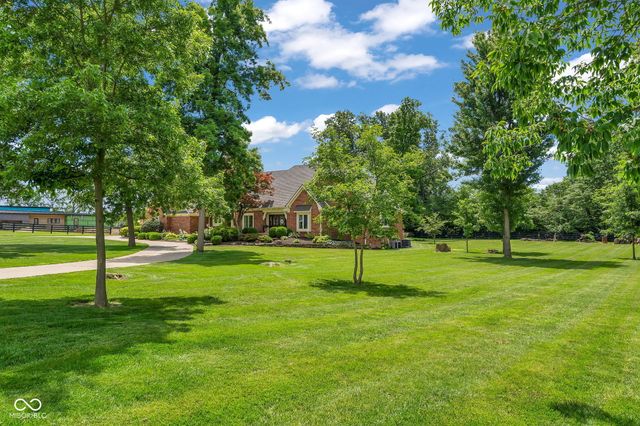 1255 E Greyhound Pass, Carmel, IN 46032