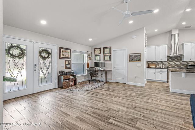 210 Pelican Drive NE, Palm Bay, FL 32907
