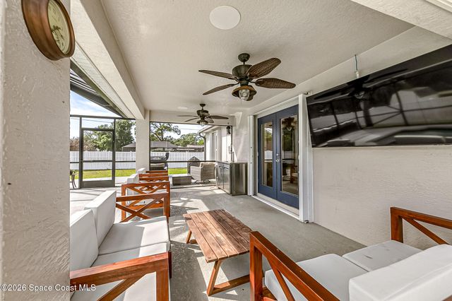 210 Pelican Drive NE, Palm Bay, FL 32907