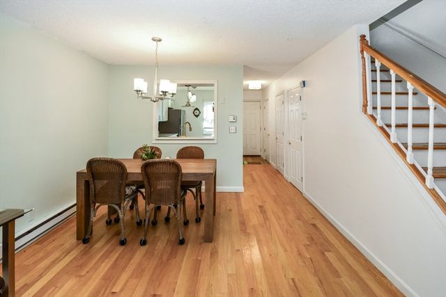 41 Foundry St 14-8, Easton, MA 02375