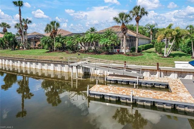 8810 Spinner Cove LN, Naples, FL 34120