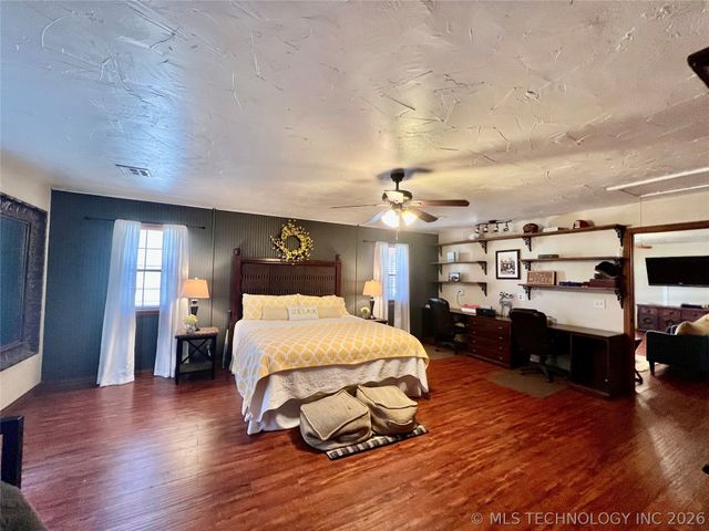 12326 Scott Drive, Kingston, OK 73439