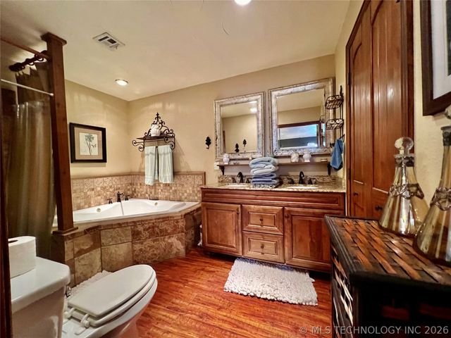 12326 Scott Drive, Kingston, OK 73439