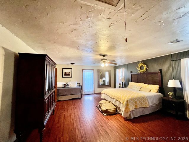 12326 Scott Drive, Kingston, OK 73439