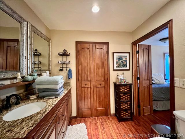 12326 Scott Drive, Kingston, OK 73439