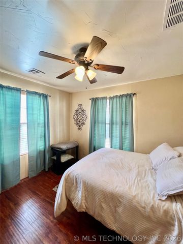 12326 Scott Drive, Kingston, OK 73439