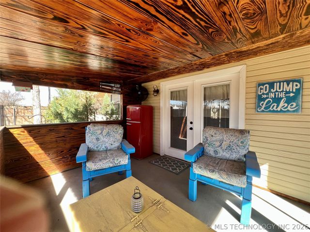 12326 Scott Drive, Kingston, OK 73439